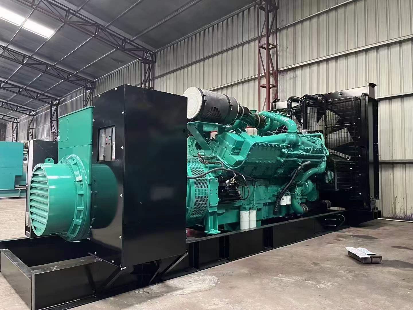 寿宁如何降低 800kW 柴油发电机输出电流的波动?
